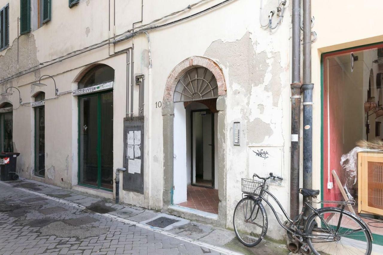 Altido Apt For 6 With Lovely Views 3 Mins To Corso Italia Pisa Exteriér fotografie