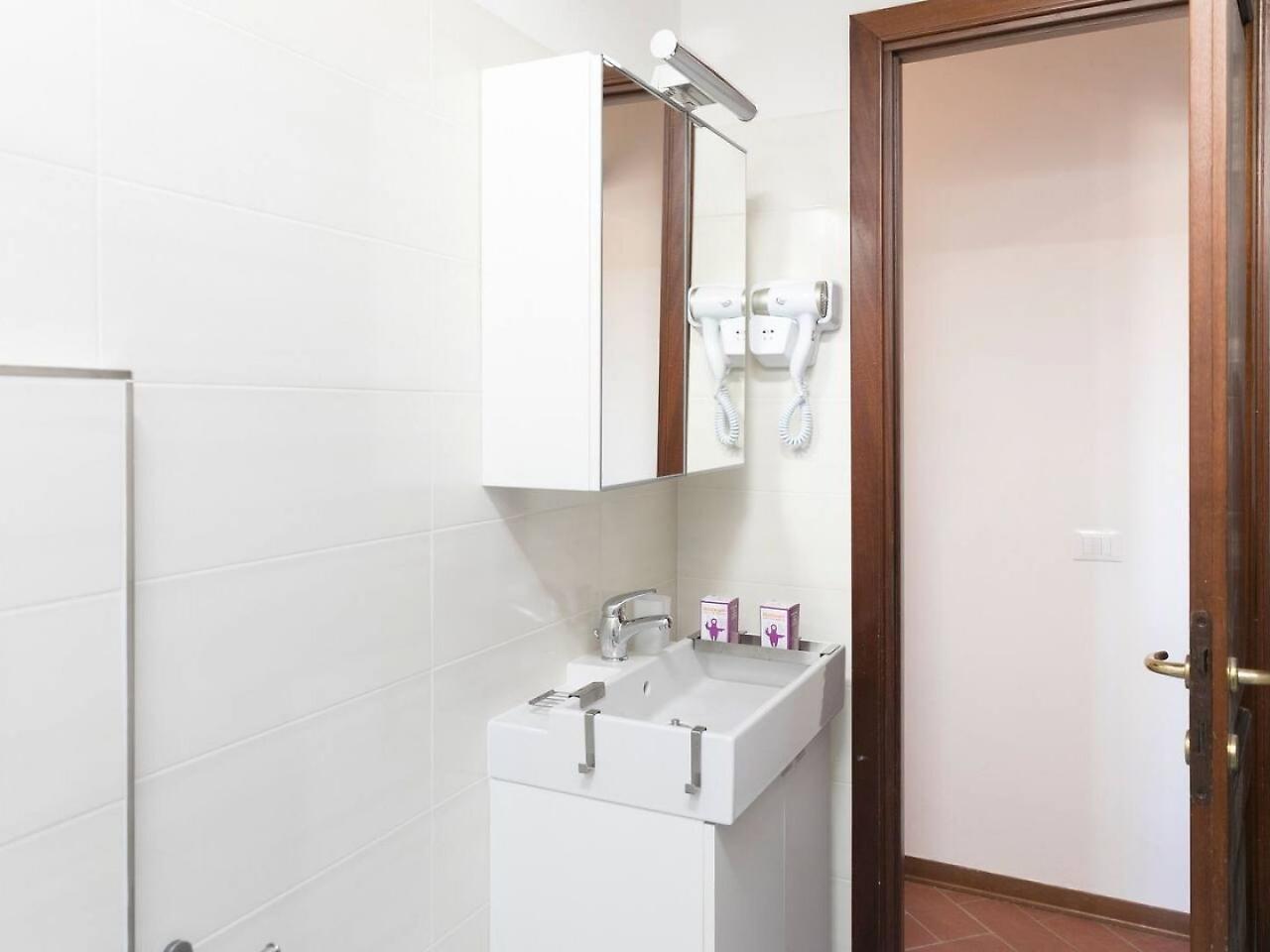 Altido Apt For 6 With Lovely Views 3 Mins To Corso Italia Pisa Exteriér fotografie